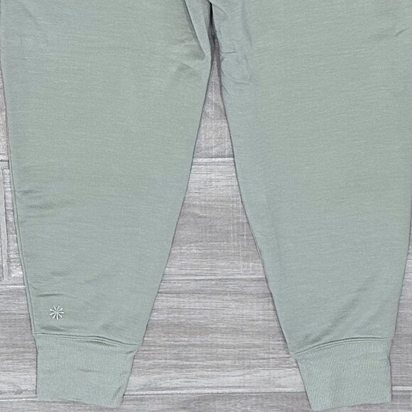 Athleta Coaster Luxe High Rise Ultra-Soft Jogger Pants in Light Sage Green Sz XS - Picture 9 of 16